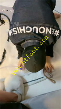 4l2ehhvo0np.jpg