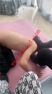 3cbv4yeobo5.jpg