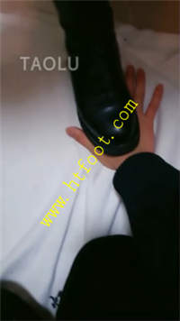 tvslrfg0agi.jpg