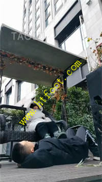 4gwcv2bzhyc.jpg