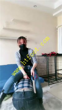 ucgiafs1wwa.jpg