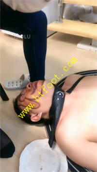 5aauhk1i2jp.jpg