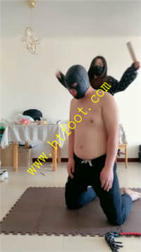 12yx1mpcpsl.jpg