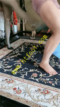 kbtli5azoyr.jpg