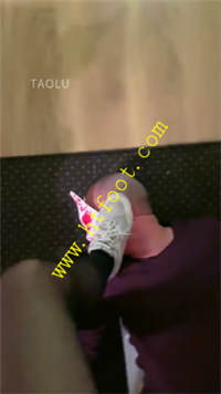 azm2mvj2mos.jpg