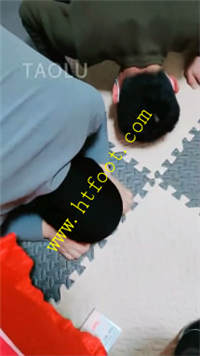 kcle2mchzmu.jpg