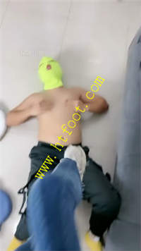 z055vznpq4j.jpg