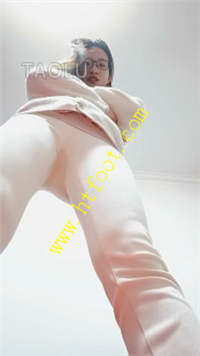 akdwcz4t5xx.jpg