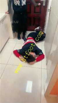 sttg2hnju4s.jpg