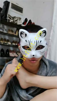 j5j40yyjjol.jpg