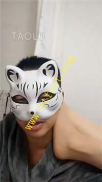 ep05vxxzivl.jpg