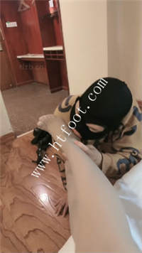 oapci1xon1h.jpg