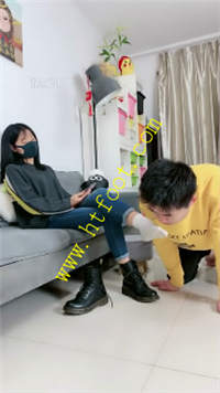 fxxypea3iea.jpg