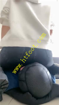 hiyf2i2lt30.jpg
