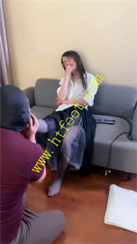 gsn11a4idcg.jpg
