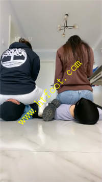 1ow554hqbz0.jpg