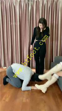 2vquptrvt0a.jpg