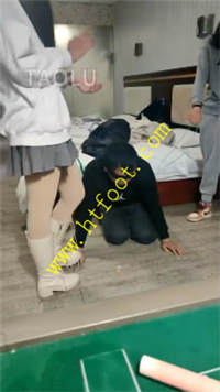 4lwxqwzjvwc.jpg