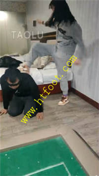 11gp31td3gh.jpg