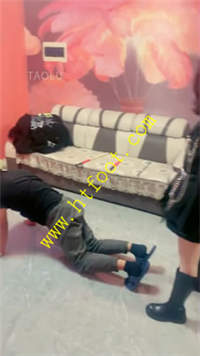 gkdph1bbnq3.jpg