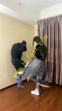 oilp4xaahcj.jpg