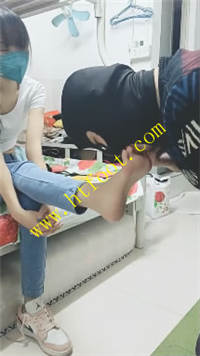 j1rdfnmisjl.jpg