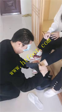 uc2ymttaawv.jpg