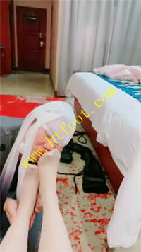 2lu12t22pv4.jpg