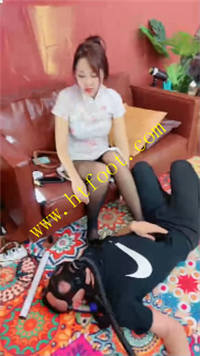 13mv131htt0.jpg