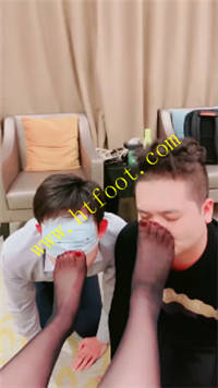 tn1zeogjbrx.jpg
