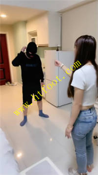 ey0lki041iu.jpg