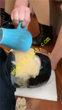 aplcvwsztgq.jpg