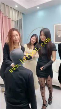 3uum4kwwl53.jpg