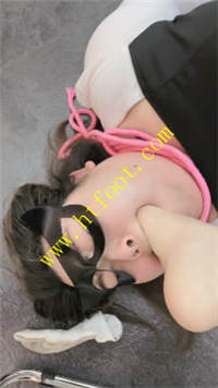 rhkuibdqcdl.jpg
