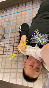 xen13xkmtbj.jpg