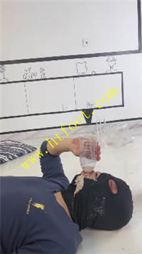 fcgenqcc5kd.jpg