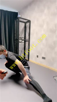 4szq0empws2.jpg