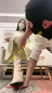r1unjnhvyj1.jpg