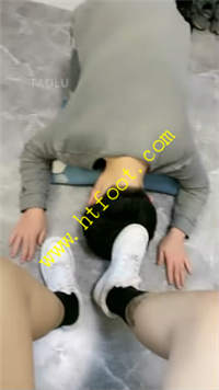 gqd2f4zcfrh.jpg