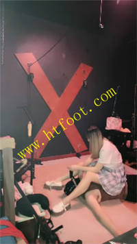 dlofesxjm2i.jpg