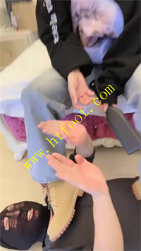 qckqjkymahs.jpg