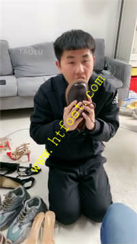 rt4clna1aj1.jpg