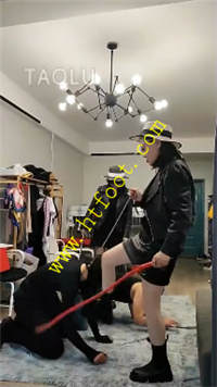 ydcca2bnina.jpg