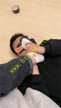 pst5gs2az2j.jpg