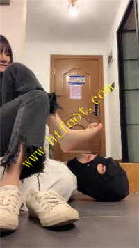 sraxgwqdf31.jpg