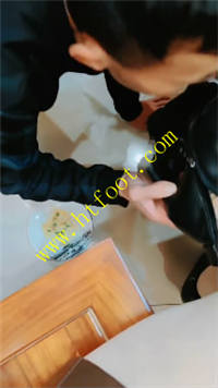 bml4ofwrcyj.jpg