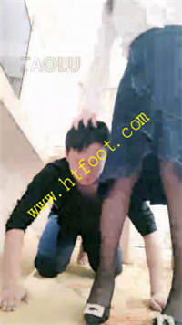 hwe4puofc2p.jpg