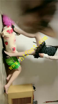 fadc0wathz3.jpg