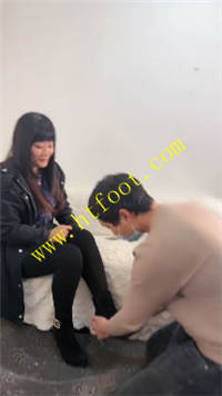 hxympqkyis4.jpg