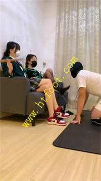 qneubl3cwky.jpg